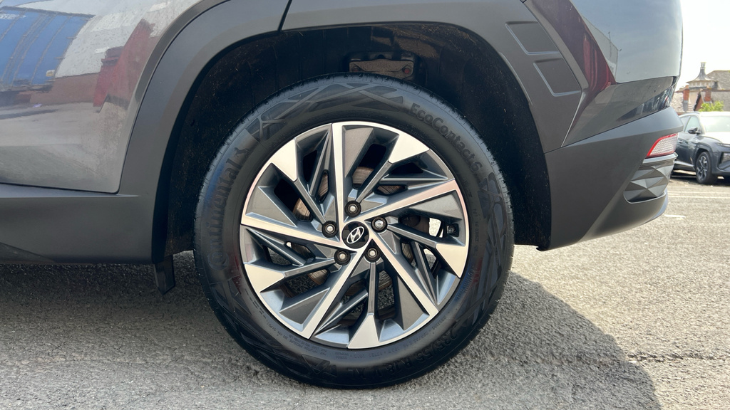Hyundai Tucson Premium Silver #38