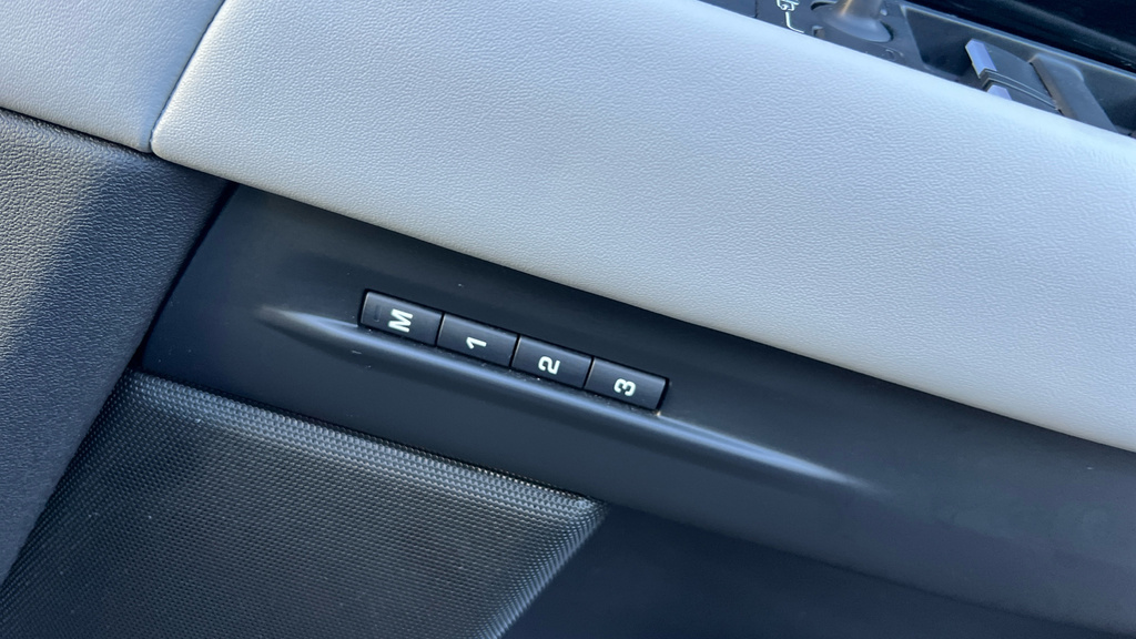 Land Rover Range Rover Evoque 2.0 D200 Dynamic Hse Grey #53