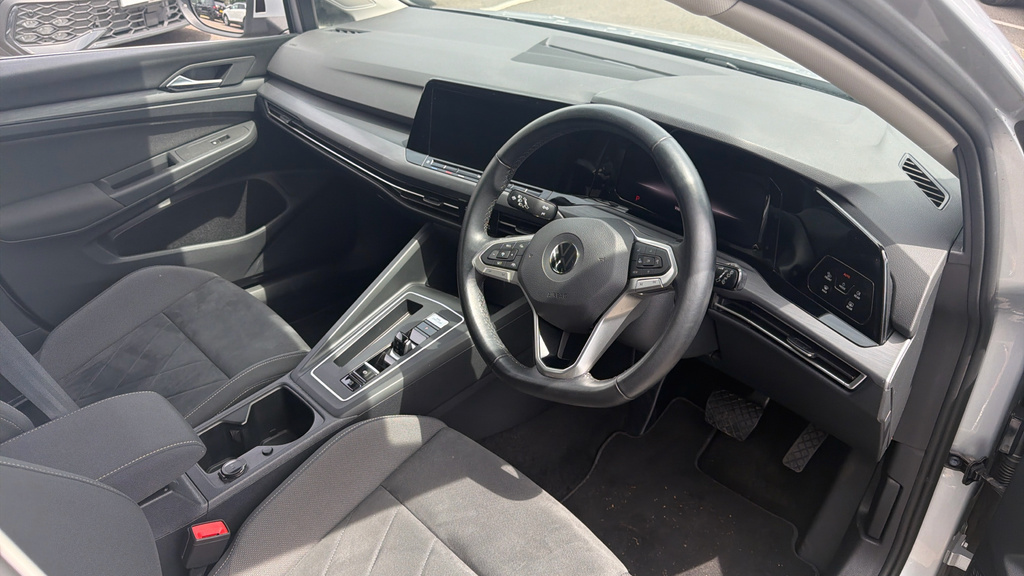 Volkswagen Golf Life Blue #9