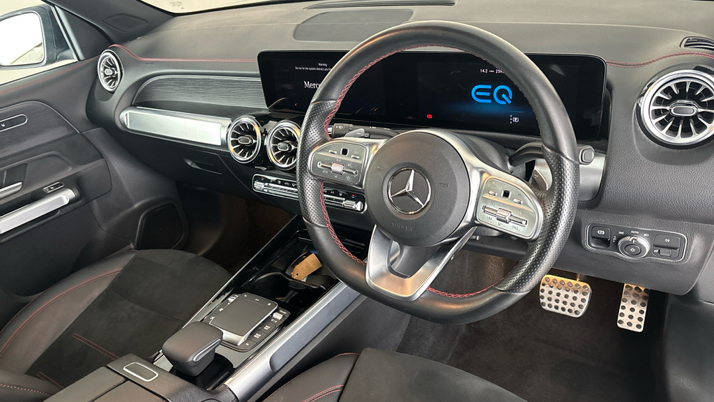 Mercedes-Benz EQB Black #9