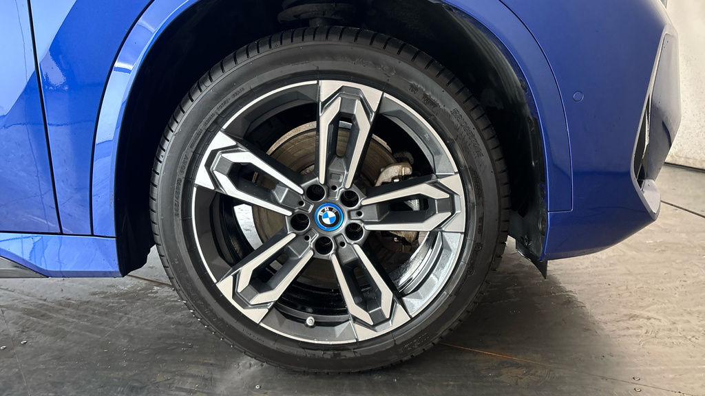 BMW iX1 Ix1 Edrive20 M Sport Blue #23