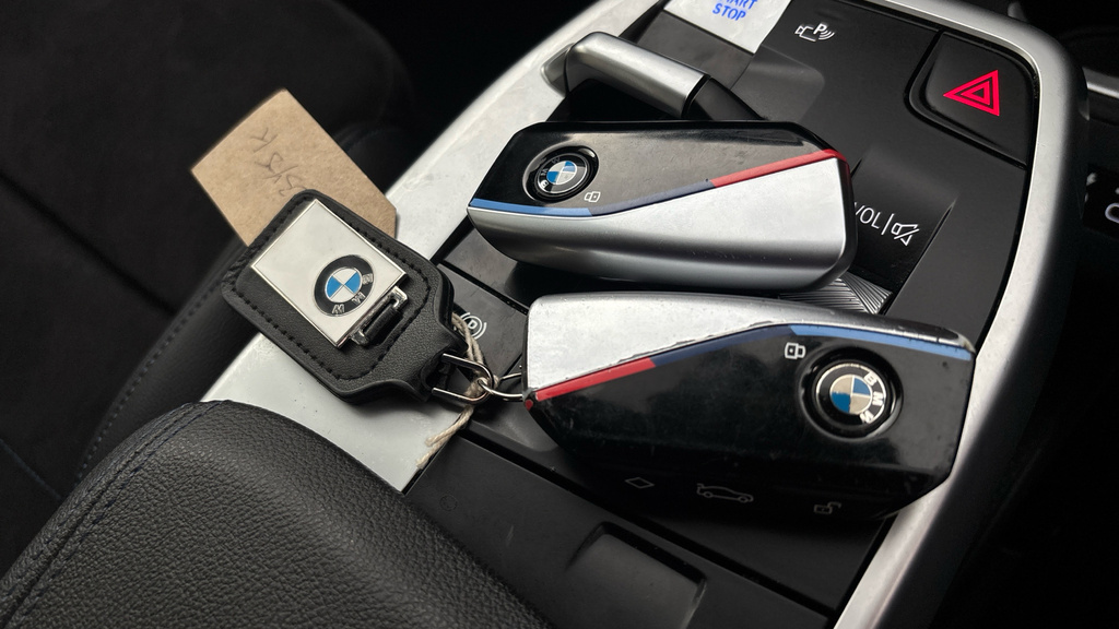 BMW iX1 Ix1 Edrive20 M Sport Blue #14