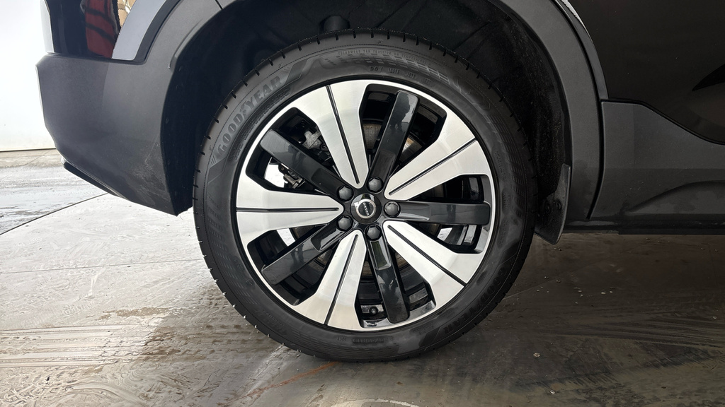 Volvo XC40 2.0 B4p Ultimate Dark Grey #22