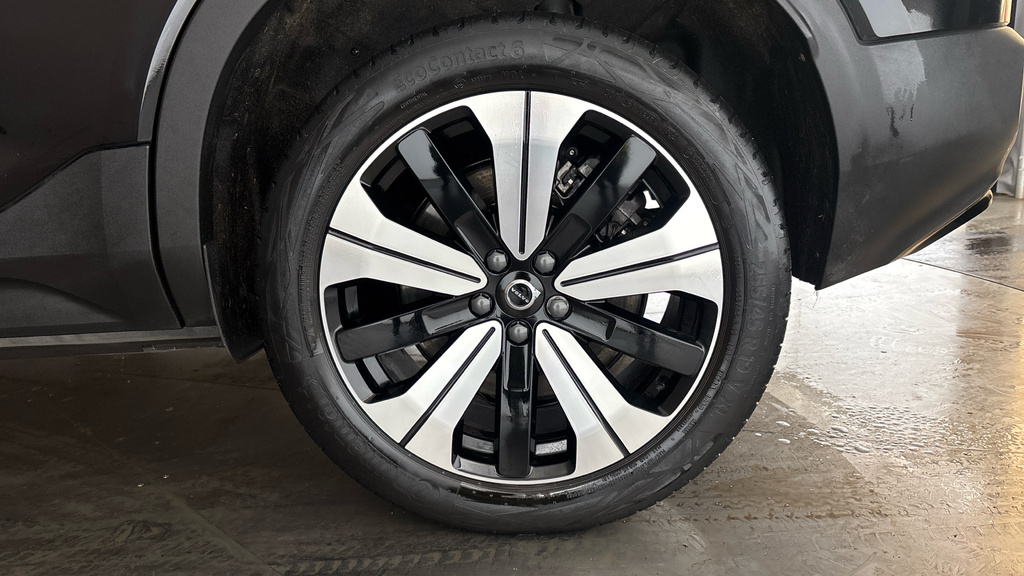 Volvo XC40 2.0 B4p Ultimate Dark Grey #21