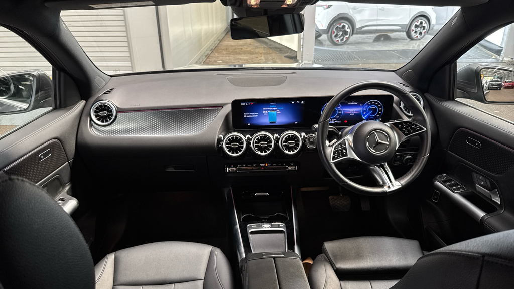 Mercedes-Benz EQA Sport Executive White #11