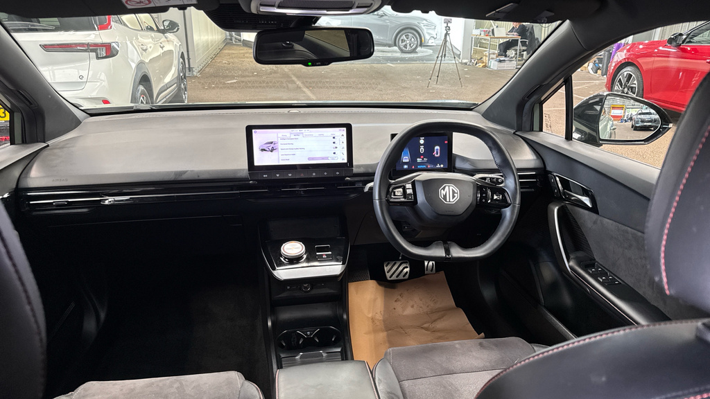 MG MG4 Mg4 320Kw Ev Xpower 64Kwh Hatchback Black #11