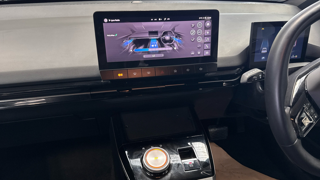 MG MG4 125Kw Se Ev 51Kwh Red #12