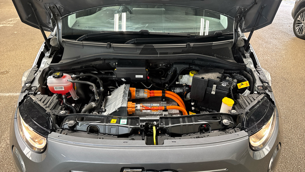 Fiat 500E 42Kwh Icon Green #16