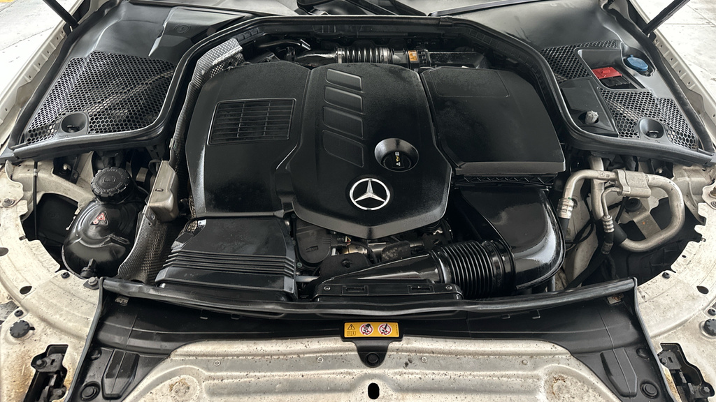 Mercedes-Benz C Class C220d Amg Line Blue #23