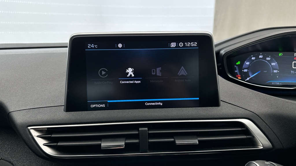 Peugeot 3008 Active White #18