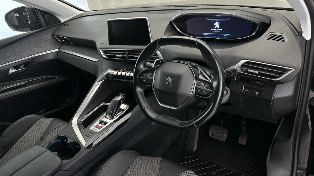 Peugeot 3008 Active White #11