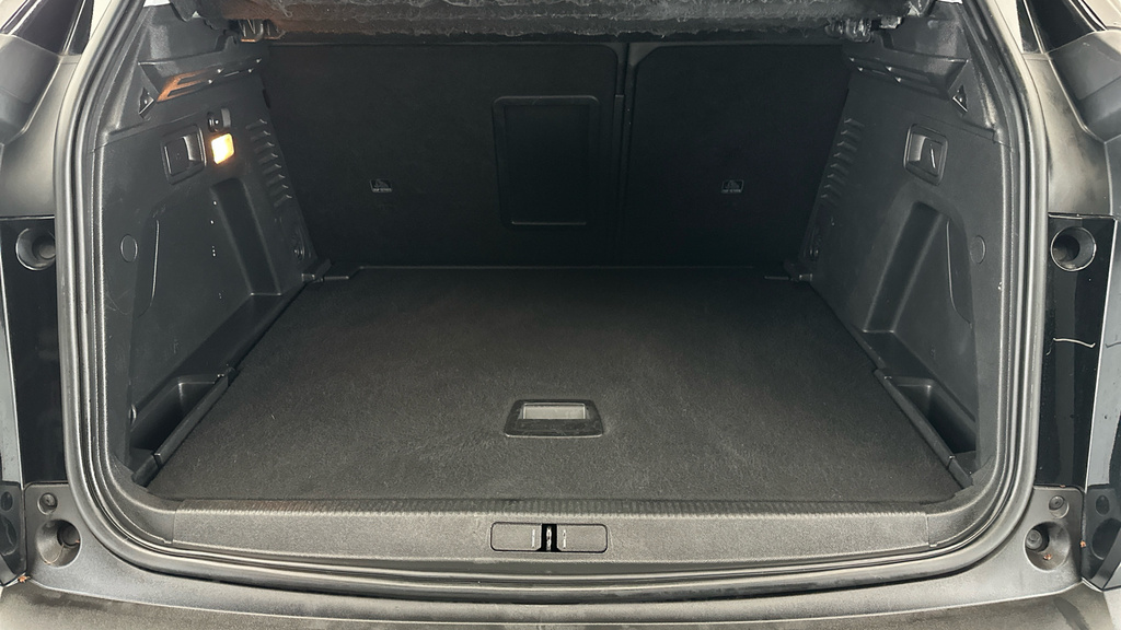 Peugeot 3008 Active White #23