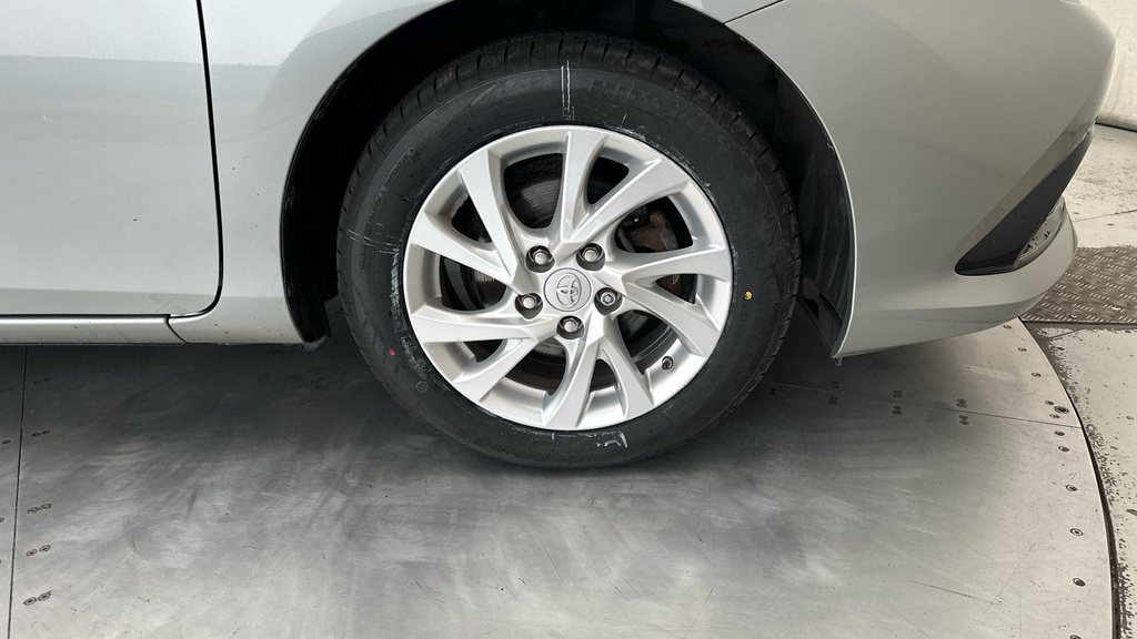 Toyota Auris Icon Grey #24