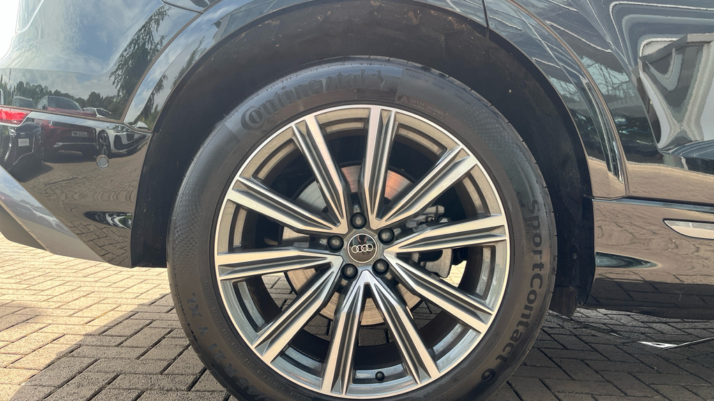 Audi Q8 55 Tfsi Quattro Black Edition Tiptronic Tech Blue #20