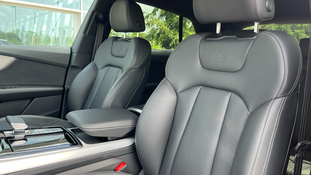 Audi Q8 55 Tfsi Quattro Black Edition Tiptronic Tech Blue #24