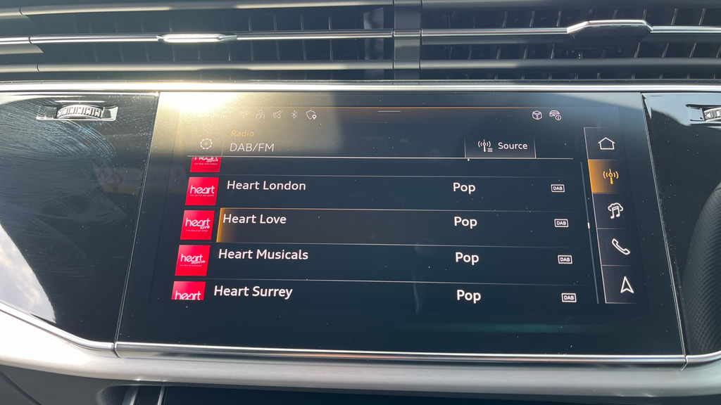 Audi Q8 55 Tfsi Quattro Black Edition Tiptronic Tech Blue #42