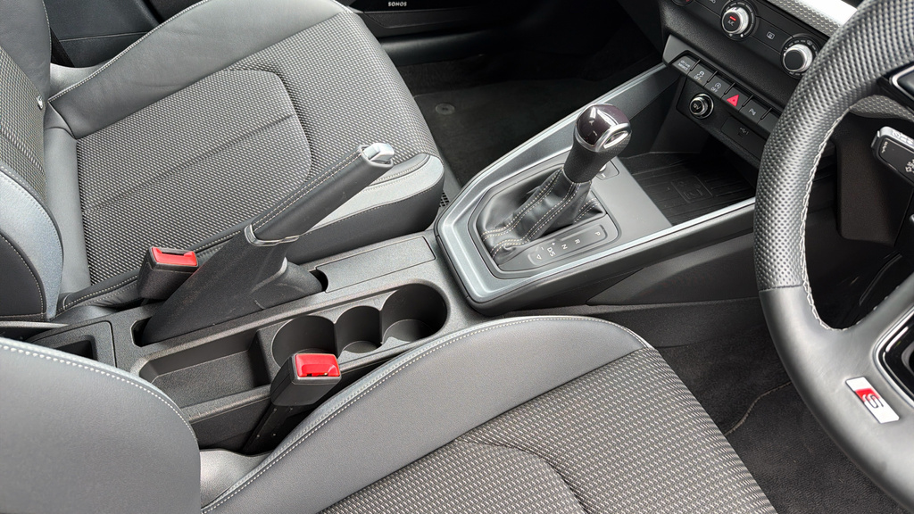 Audi A1 35 Tfsi Black Edition S Tronic Tech Pack Blue #25