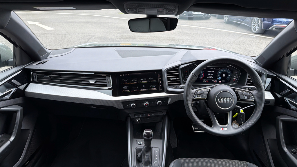 Audi A1 35 Tfsi Black Edition S Tronic Tech Pack Blue #11