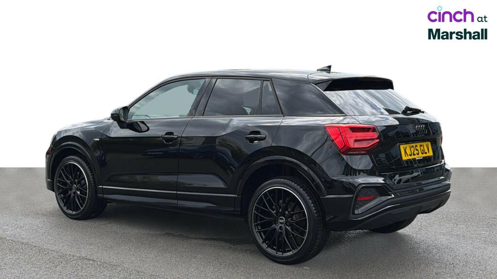 Audi Q2 35 Tfsi S Line S Tronic Black #5