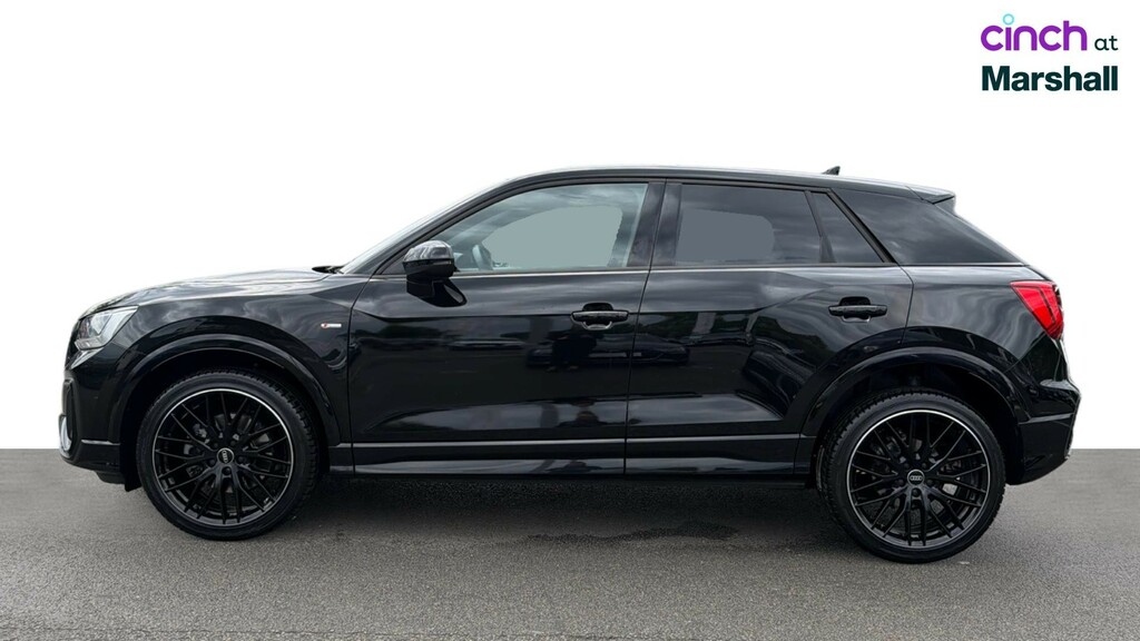 Audi Q2 35 Tfsi S Line S Tronic Black #6