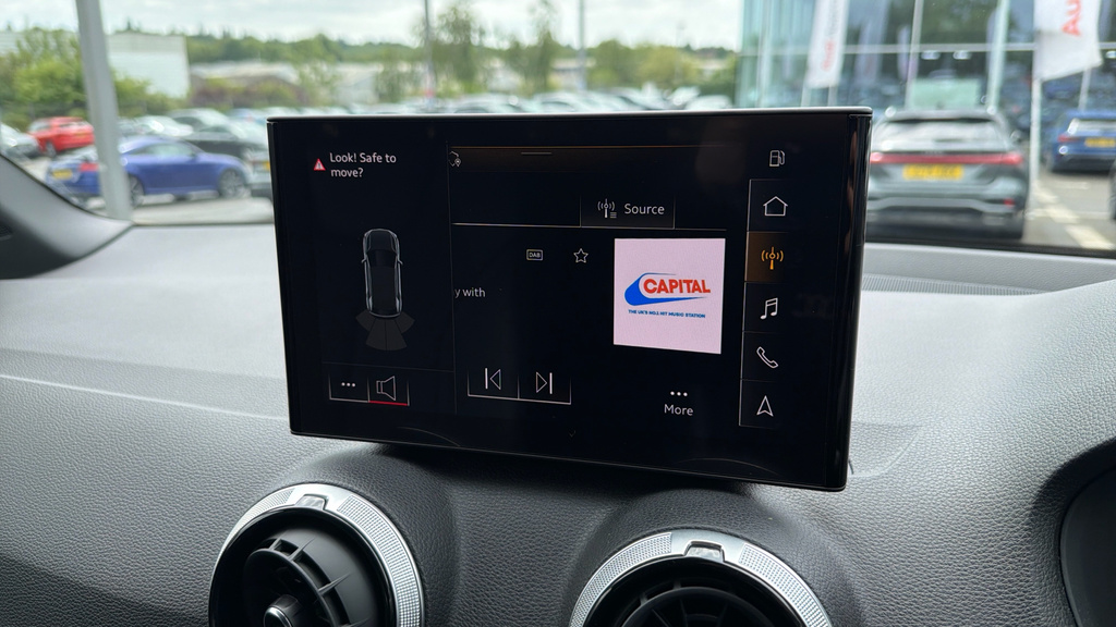 Audi Q2 35 Tfsi S Line S Tronic Black #40