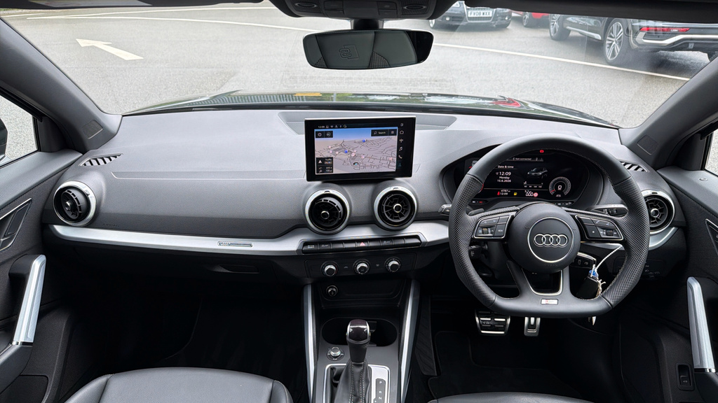 Audi Q2 35 Tfsi S Line S Tronic Black #11