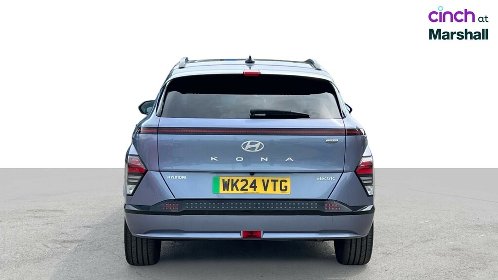 Hyundai Kona Advance Red #4