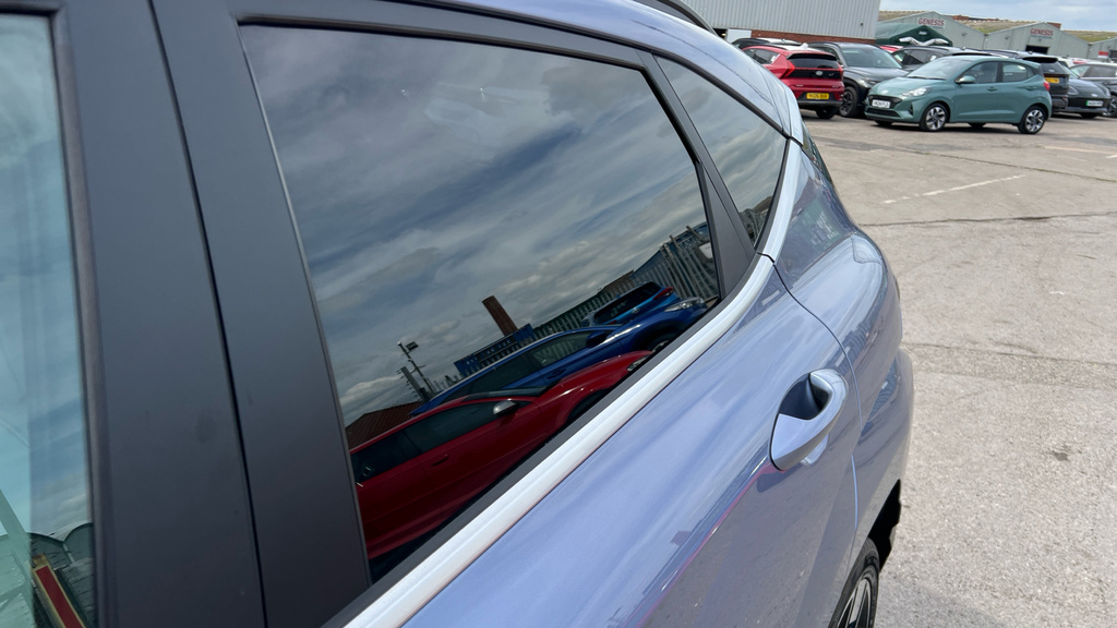 Hyundai Kona Advance Red #46