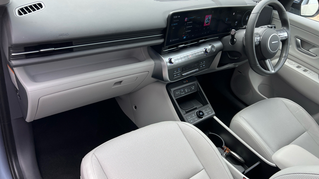 Hyundai Kona Advance Red #19