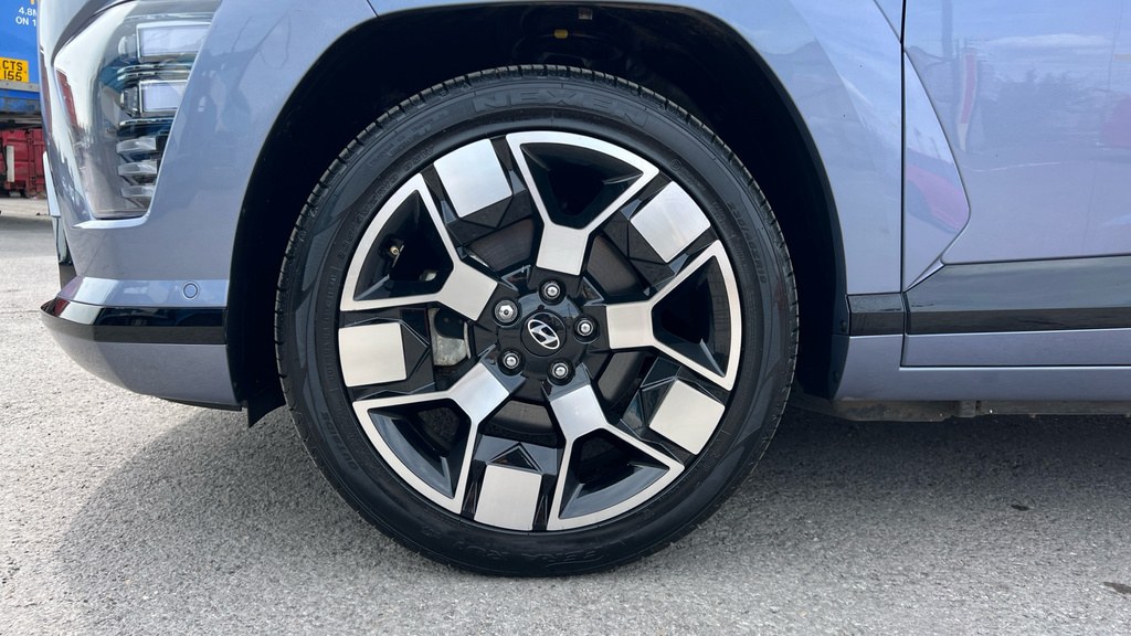 Hyundai Kona Advance Red #42