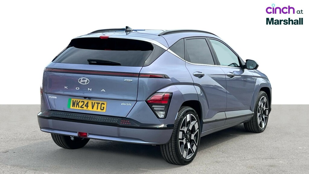 Hyundai Kona Advance Red #3