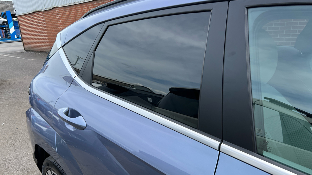 Hyundai Kona Advance Red #16