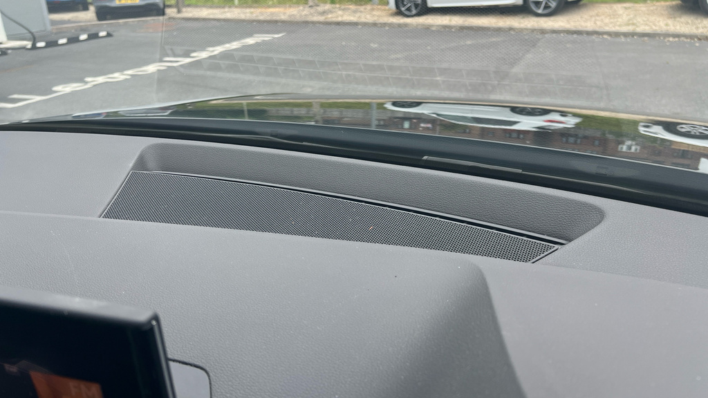 Audi Q2 35 Tfsi S Line S Tronic White #50