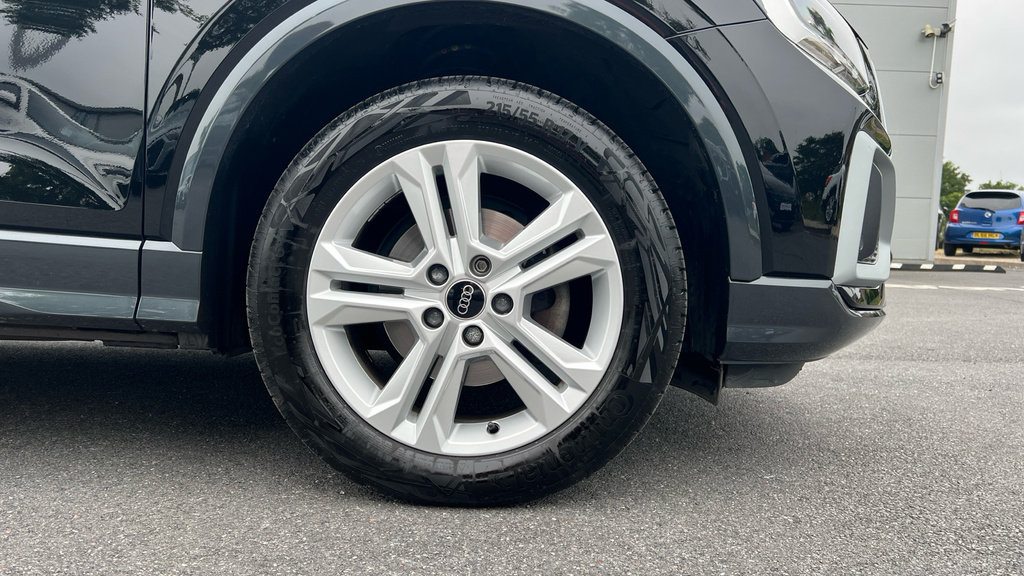 Audi Q2 35 Tfsi S Line S Tronic White #26