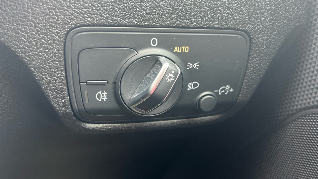 Audi Q2 35 Tfsi S Line S Tronic White #18