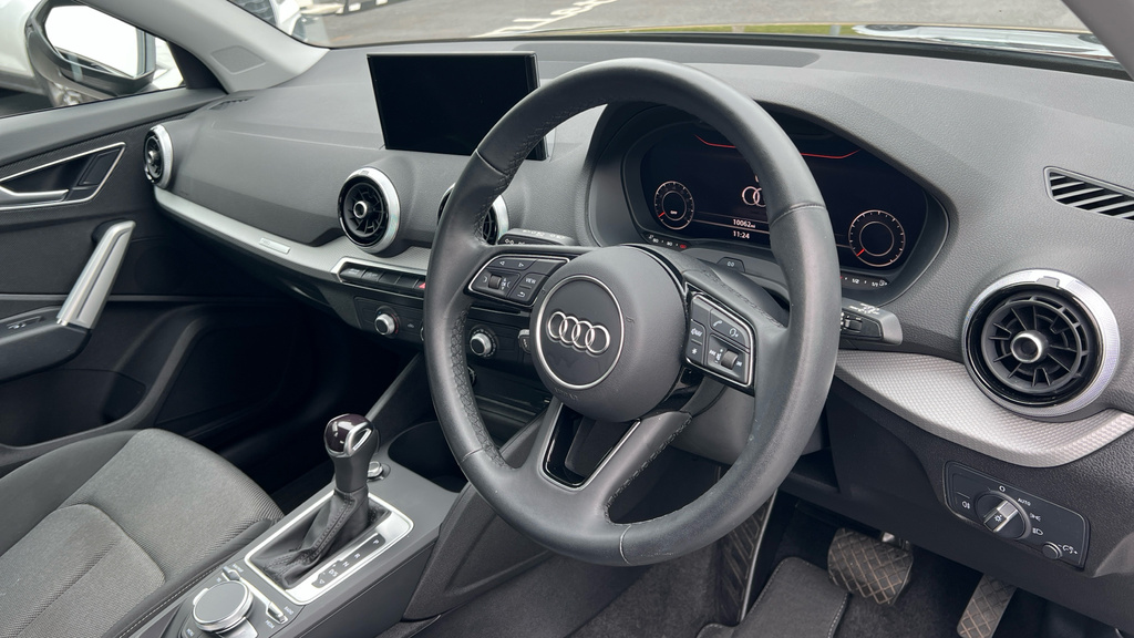 Audi Q2 35 Tfsi S Line S Tronic White #13