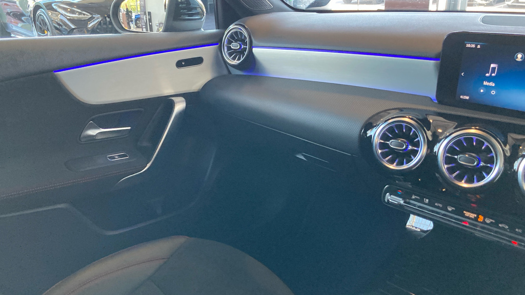 Mercedes-Benz A Class A200 Amg Line Executive Blue #42