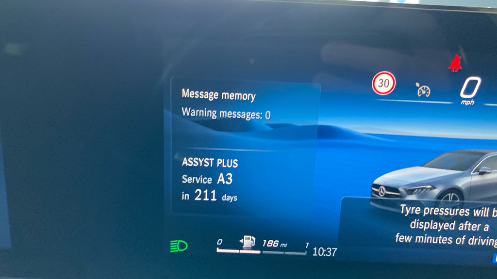 Mercedes-Benz A Class A200 Amg Line Executive Blue #34
