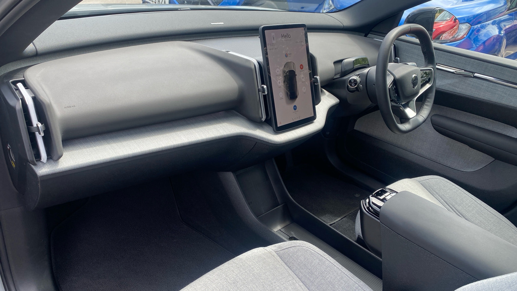 Volvo EX30 200Kw Sm Extended Range Plus 69Kwh Black #19