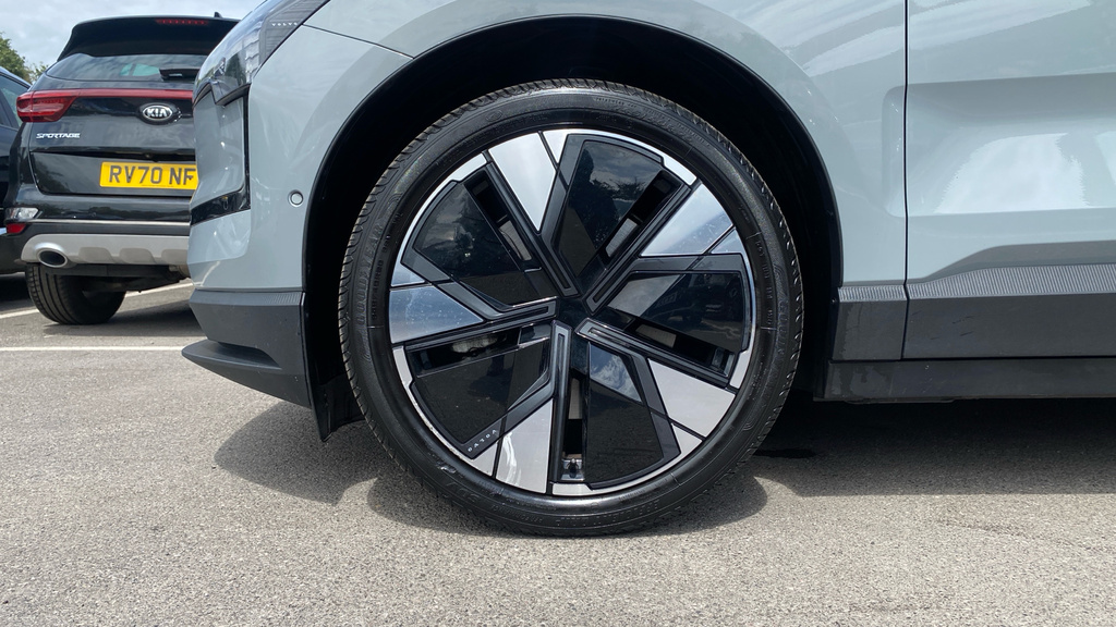 Volvo EX30 200Kw Sm Extended Range Plus 69Kwh Black #34