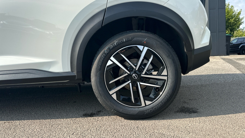 Nissan Juke Dig-t N-connecta Dct White #22