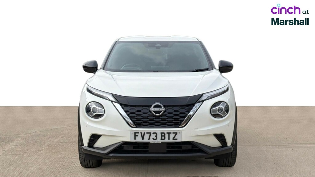 Nissan Juke N-connecta Red #8