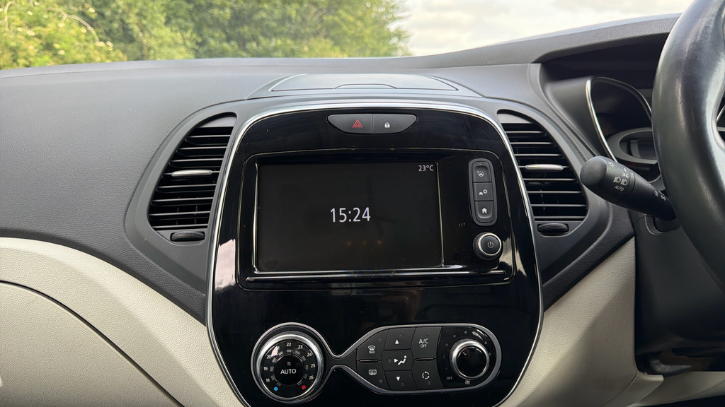 Renault Captur 0.9 Tce 90 Dynamique Nav 2018 18 Black #19