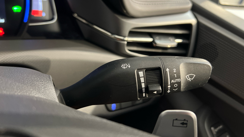 Hyundai Ioniq Hatchback Blue #35