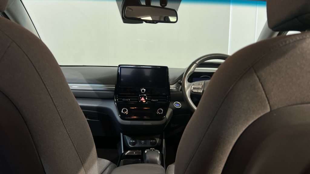 Hyundai Ioniq Hatchback Blue #24