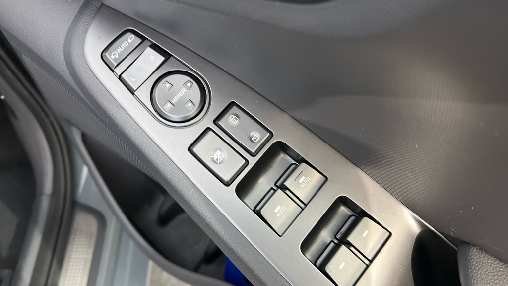 Hyundai Ioniq Hatchback Blue #39