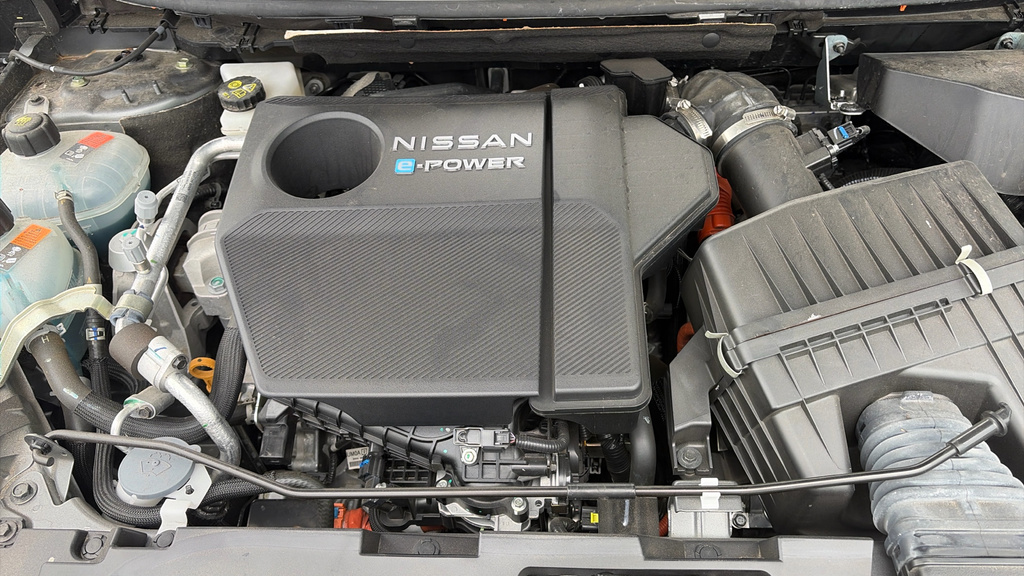 Nissan Qashqai E-power Tekna Plus Grey #27