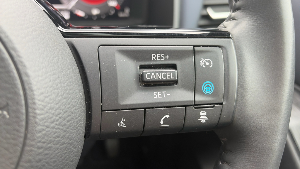 Nissan Qashqai E-power Tekna Plus Grey #21