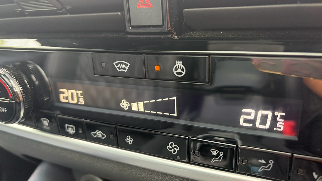Nissan Qashqai E-power Tekna Plus Grey #19
