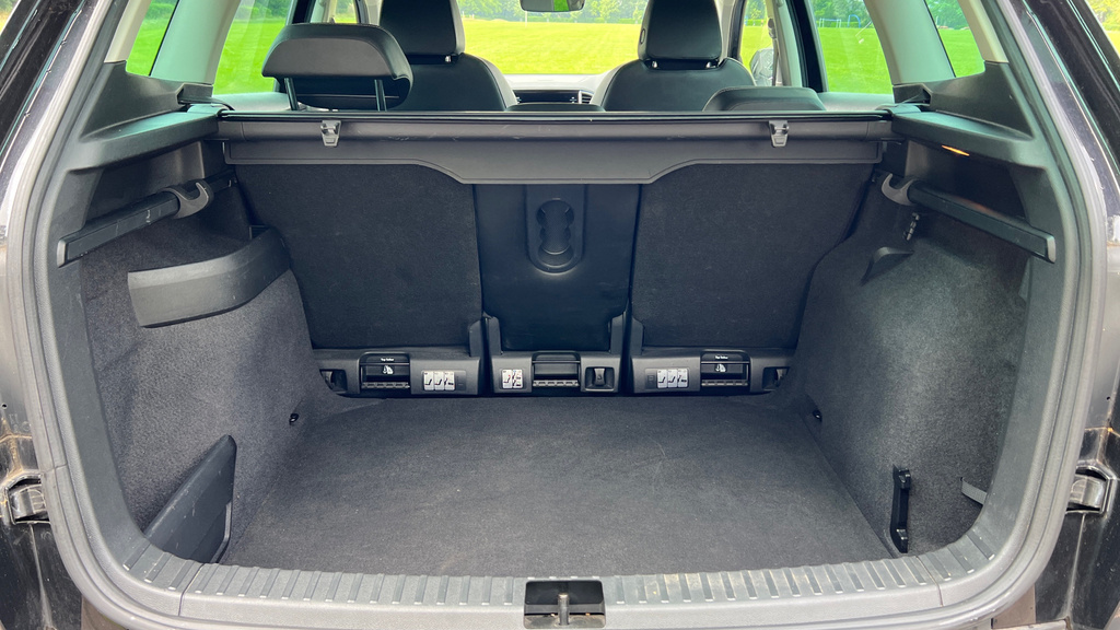 Skoda Karoq Edition Blue #26